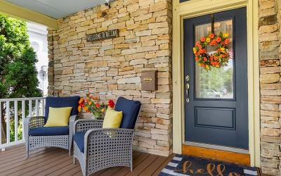 153 Bay Street, Julie & Co. Realty