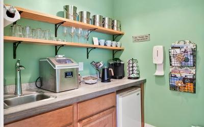 153 Bay Street, Julie & Co. Realty