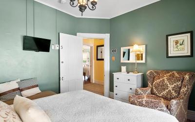 153 Bay Street, Julie & Co. Realty
