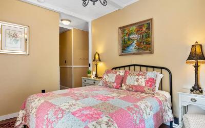 153 Bay Street, Julie & Co. Realty