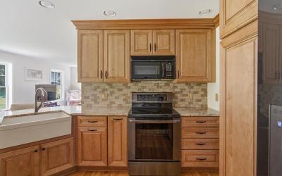 63 Cobble Hill drive, Julie & Co. Realty