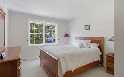 63 Cobble Hill drive, Julie & Co. Realty