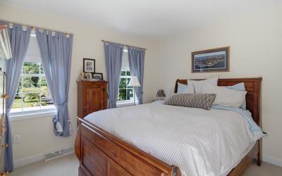 63 Cobble Hill drive, Julie & Co. Realty