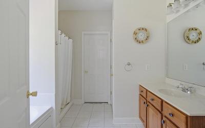 63 Cobble Hill drive, Julie & Co. Realty