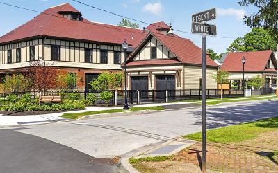 122 Regent Street, Unit #3, Julie & Co. Realty