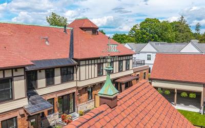 122 Regent Street, Unit #3, Julie & Co. Realty