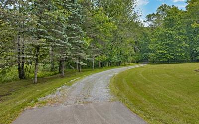 52 Ruggles Road, Julie & Co. Realty