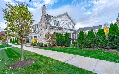 34 Hyde Street, Julie & Co. Realty