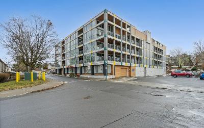 128 Henry Street, Unit #406, Julie & Co. Realty