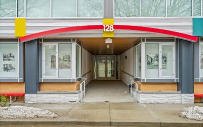 128 Henry Street, Unit #406, Julie & Co. Realty