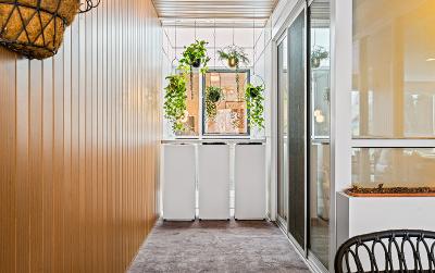 128 Henry Street, Unit #406, Julie & Co. Realty