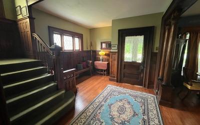 149 Champlain Avenue, Julie & Co. Realty