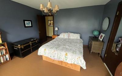 149 Champlain Avenue, Julie & Co. Realty