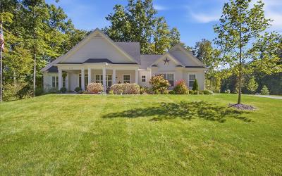 1410 Cosgrove Drive, Julie & Co. Realty