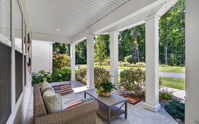 1410 Cosgrove Drive, Julie & Co. Realty