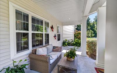 1410 Cosgrove Drive, Julie & Co. Realty