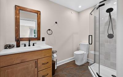 1410 Cosgrove Drive, Julie & Co. Realty