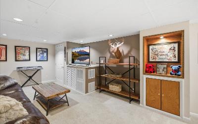 518 Acland Boulevard, Julie & Co. Realty