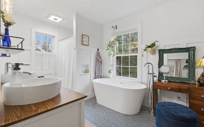 12 Larkspur Drive, Julie & Co. Realty