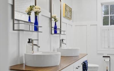 12 Larkspur Drive, Julie & Co. Realty