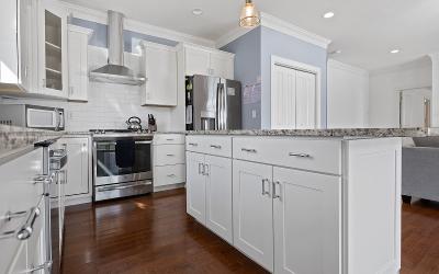 5 Lakepointe Way, Julie & Co. Realty