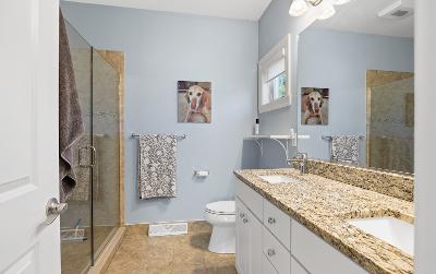 5 Lakepointe Way, Julie & Co. Realty