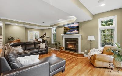 7 Little Drive, Julie & Co. Realty