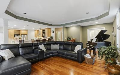 7 Little Drive, Julie & Co. Realty