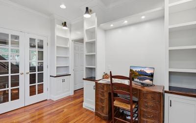 7 Little Drive, Julie & Co. Realty