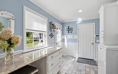 7 Little Drive, Julie & Co. Realty