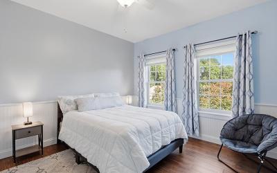 7 Little Drive, Julie & Co. Realty