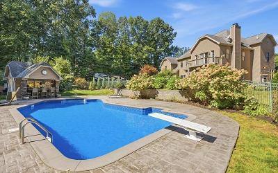 7 Little Drive, Julie & Co. Realty