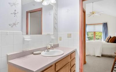 38 Woodside Drive, Julie & Co. Realty