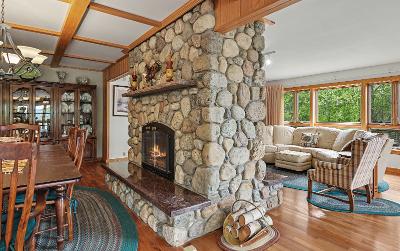 20 Pharaoh Drive, Julie & Co. Realty