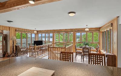 20 Pharaoh Drive, Julie & Co. Realty