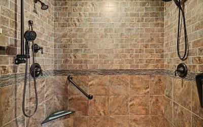 20 Pharaoh Drive, Julie & Co. Realty