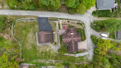 20 Pharaoh Drive, Julie & Co. Realty