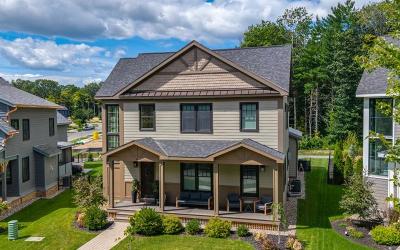 31 Oak Ridge Boulevard, Julie & Co. Realty