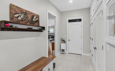 31 Oak Ridge Boulevard, Julie & Co. Realty