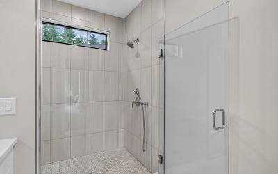 31 Oak Ridge Boulevard, Julie & Co. Realty