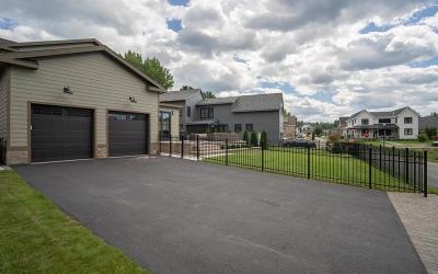 31 Oak Ridge Boulevard, Julie & Co. Realty
