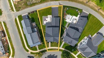 31 Oak Ridge Boulevard, Julie & Co. Realty
