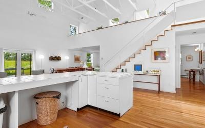 107 Hosey Russell Road, Julie & Co. Realty