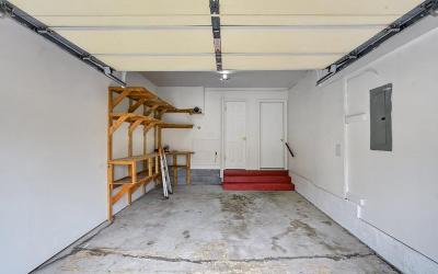 10 Deer Run Drive, Julie & Co. Realty
