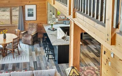 8 Red Wing Road, Julie & Co. Realty