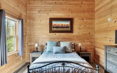 8 Red Wing Road, Julie & Co. Realty