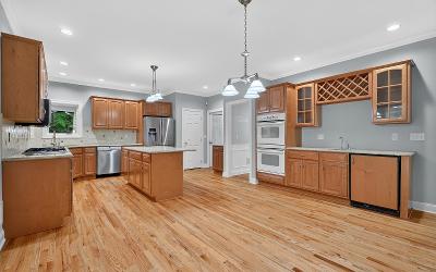 10 Sweetbriar Drive, Julie & Co. Realty