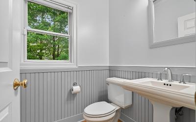 10 Sweetbriar Drive, Julie & Co. Realty