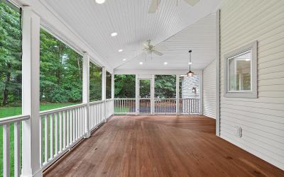 10 Sweetbriar Drive, Julie & Co. Realty