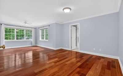 10 Sweetbriar Drive, Julie & Co. Realty